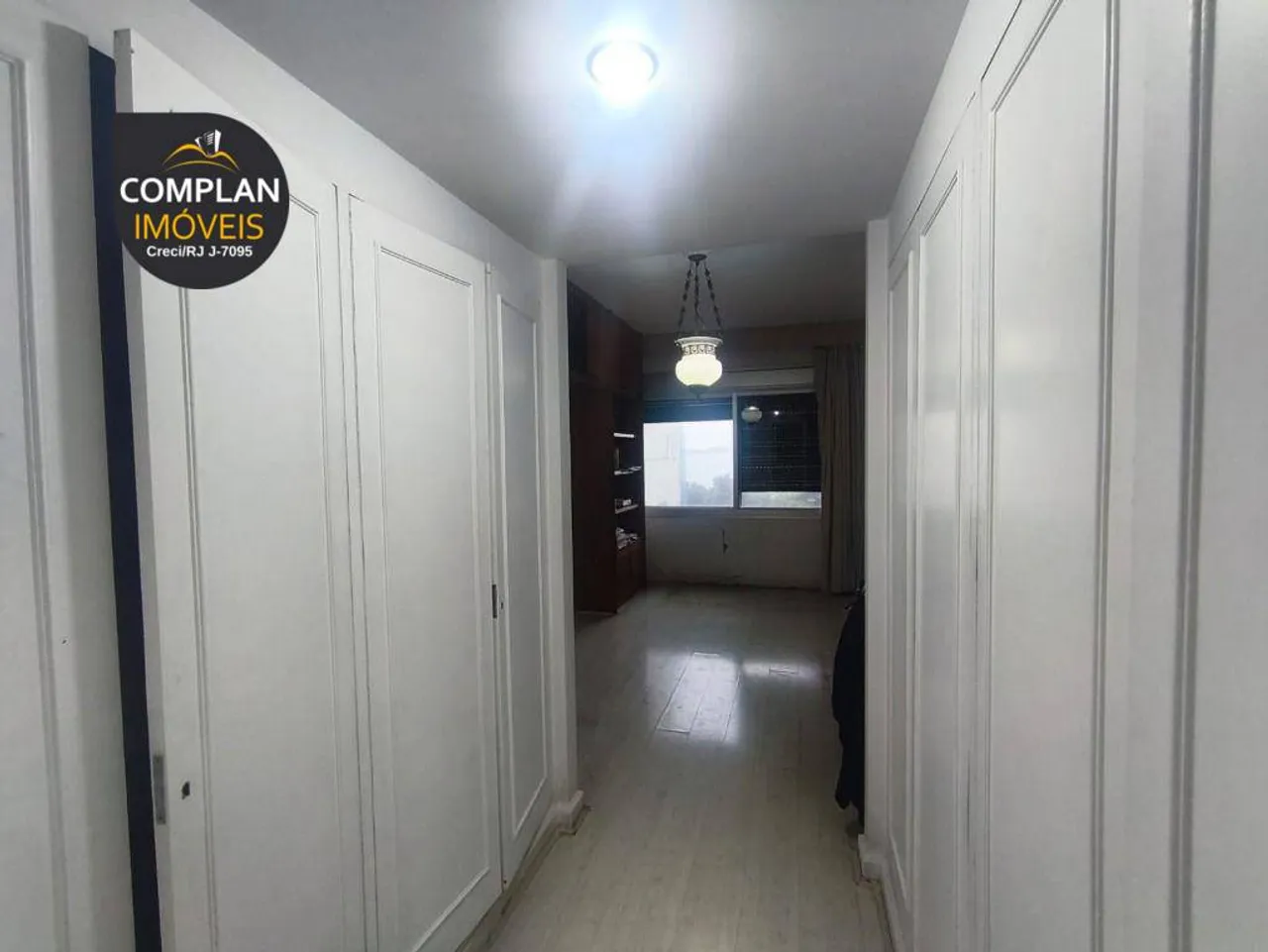 Apartment with 3 bedrooms and a closed kitchen — photo 16