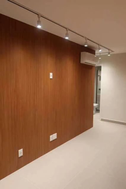 Apartment with 2 bedrooms and an open-plan kitchen — photo 3