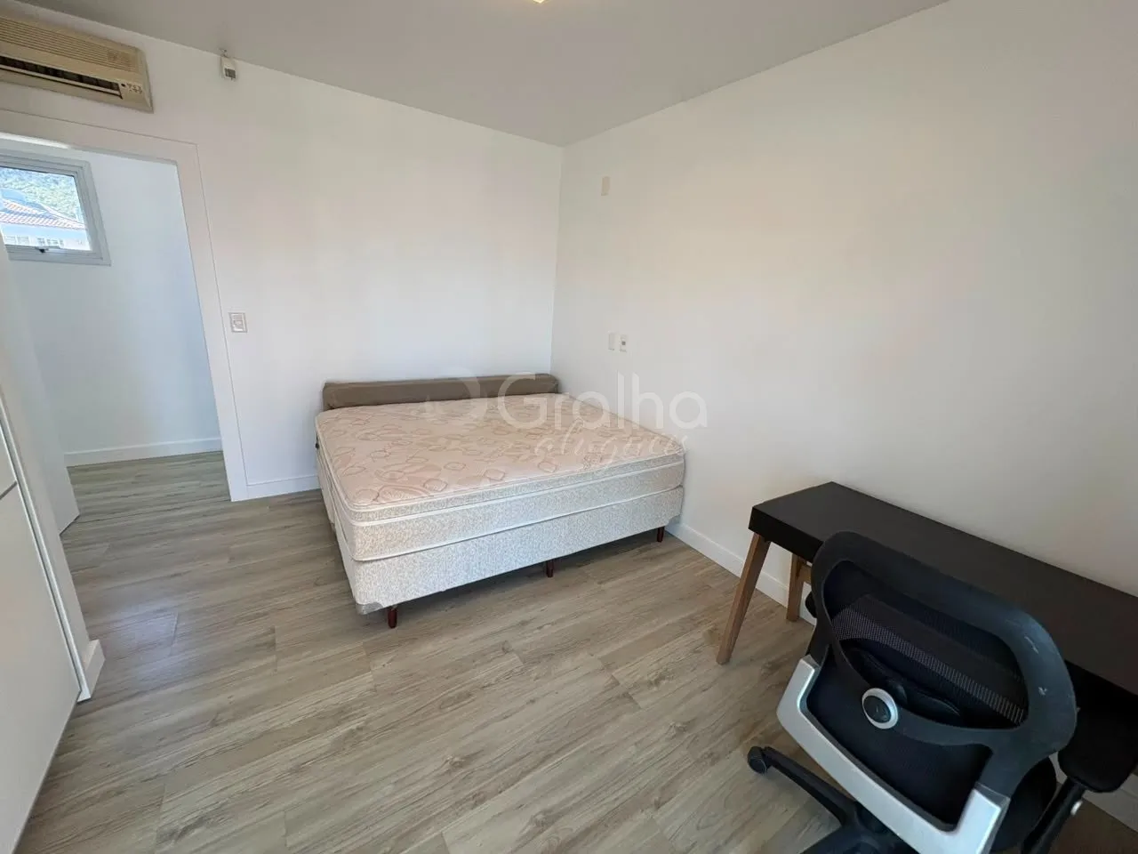 Мебльований будинок 868 м² з 3 люксами та 9 місцями — photo 50