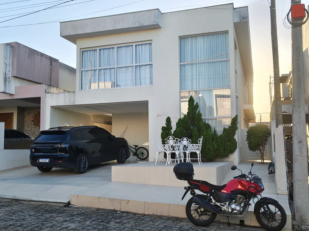 Garden in a 4-bedroom house, 196 m² — photo 7