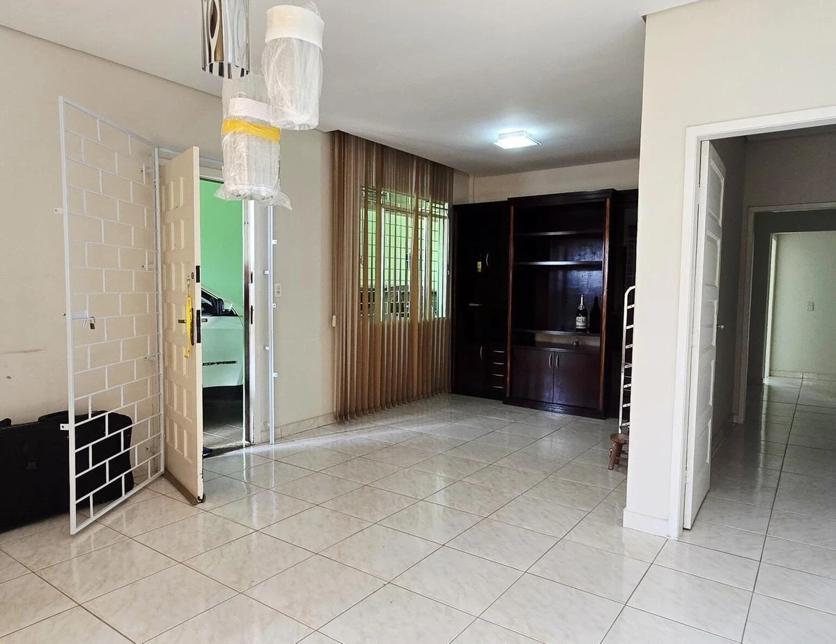 Furnished house with 3 bedrooms and shared BBQ area