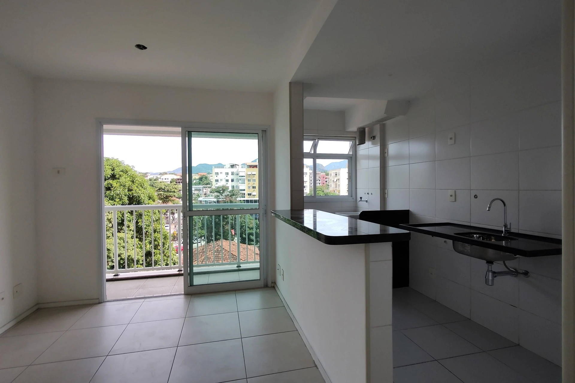 Apartamento com 2 quartos e varanda — photo 6