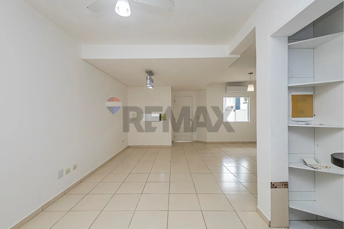 3-bedroom house with a grill on the balcony in Curitiba — photo 74