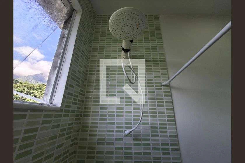 Condominium townhouse with 2 bedrooms and balcony — photo 19