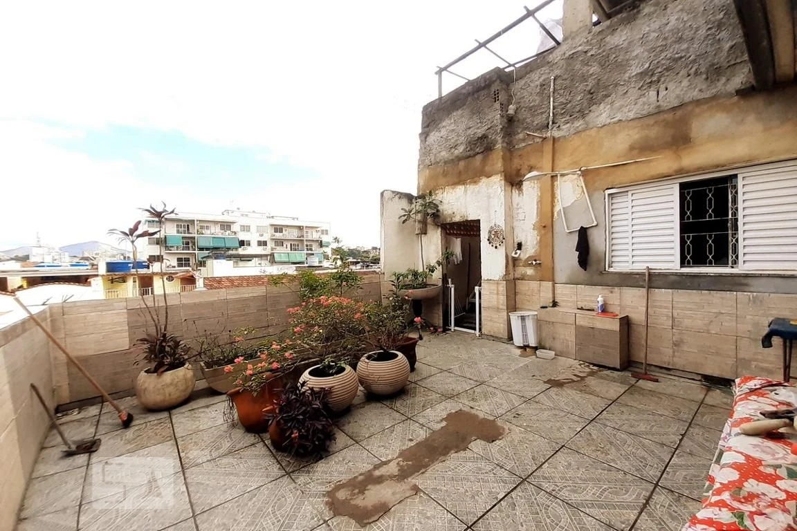 Furnished house with 3 bedrooms and 3 bathrooms — photo 3