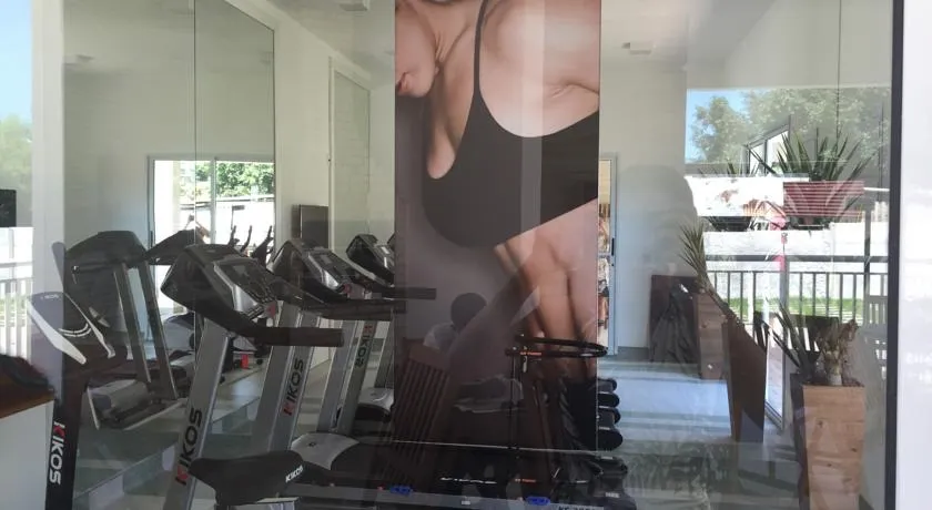 Apartamento de 2 quartos em condomínio com academia — photo 9