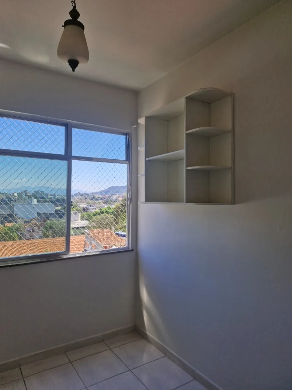 2-bedroom, 2-bath apartment with no parking space — photo 5