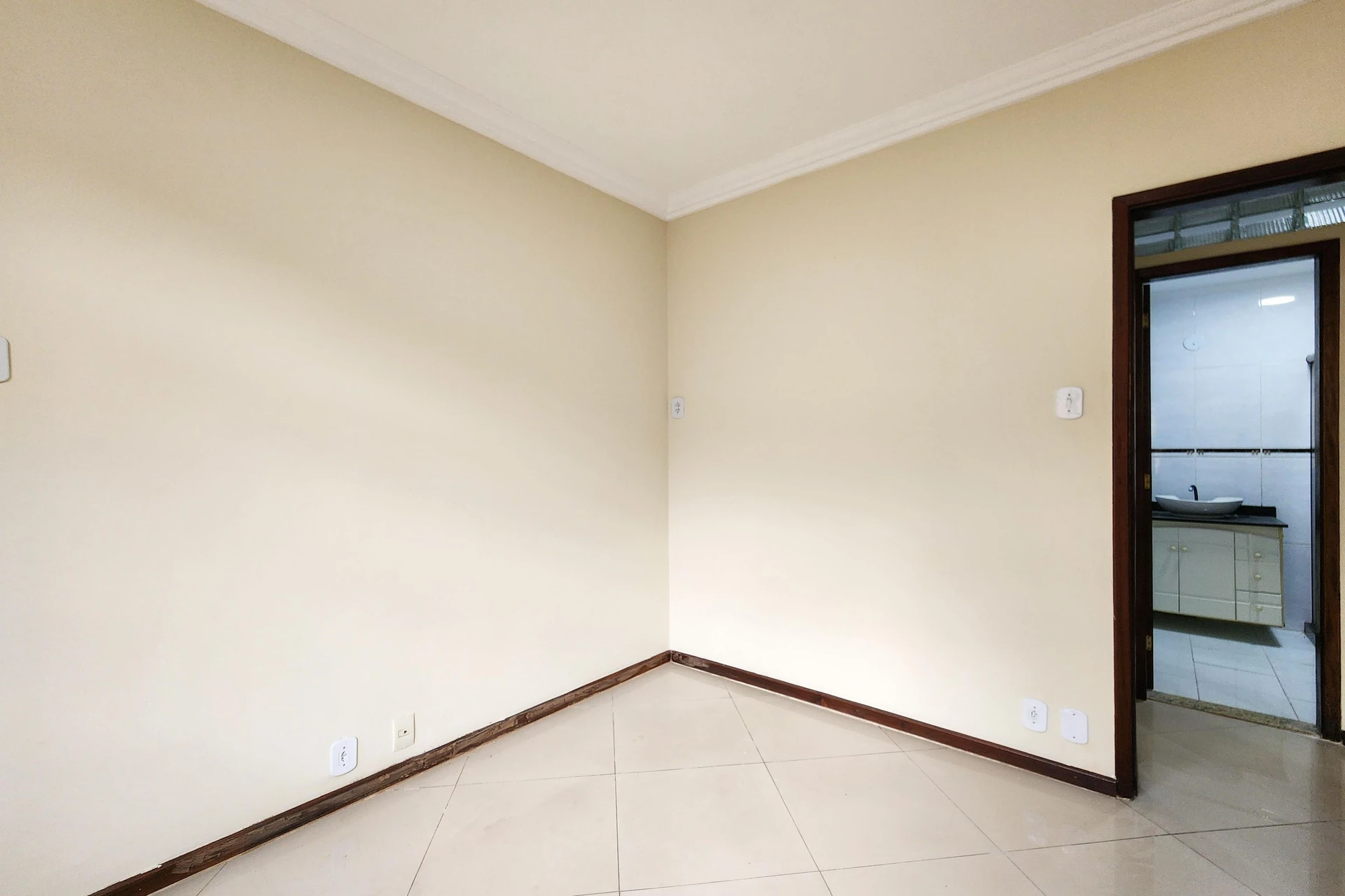 Apartamento de 2 quartos com closet — photo 12
