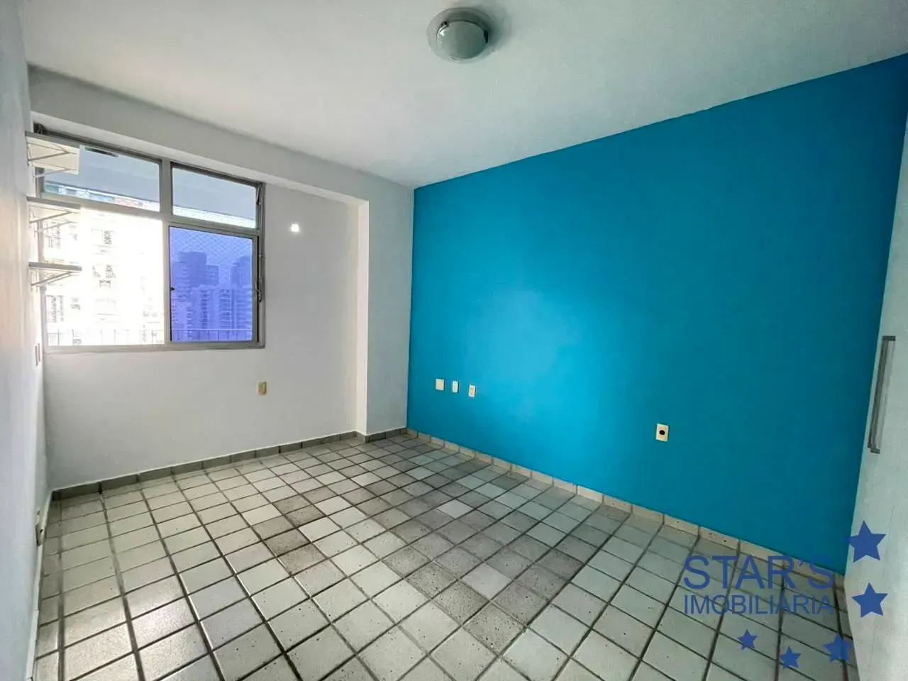 2-bedroom 101 m² apartment with parking and balcony — photo 15