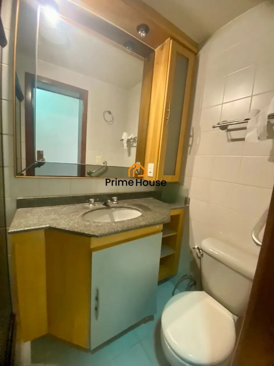 Furnished apartment with 2 bedrooms and 3 bathrooms — photo 10