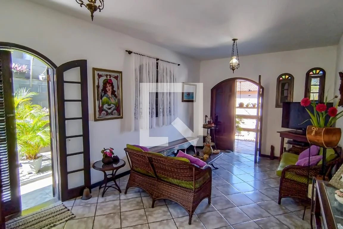 Furnished house with 4 bedrooms and private garden — photo 28