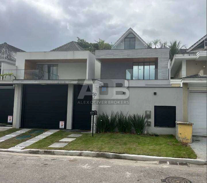 Casa de 350 m² com 3 suítes e jardim privativo — photo 5