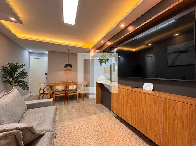 Furnished apartment, 65 m², with a glass-enclosed balcony — photo 32