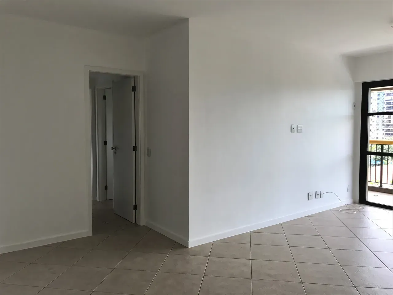 2-bedroom apartment with balcony and 3 bathrooms — photo 8