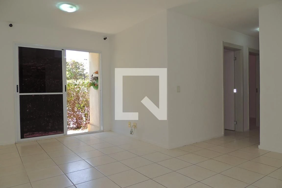 Unfurnished apartment with 3 bedrooms and open kitchen — photo 48