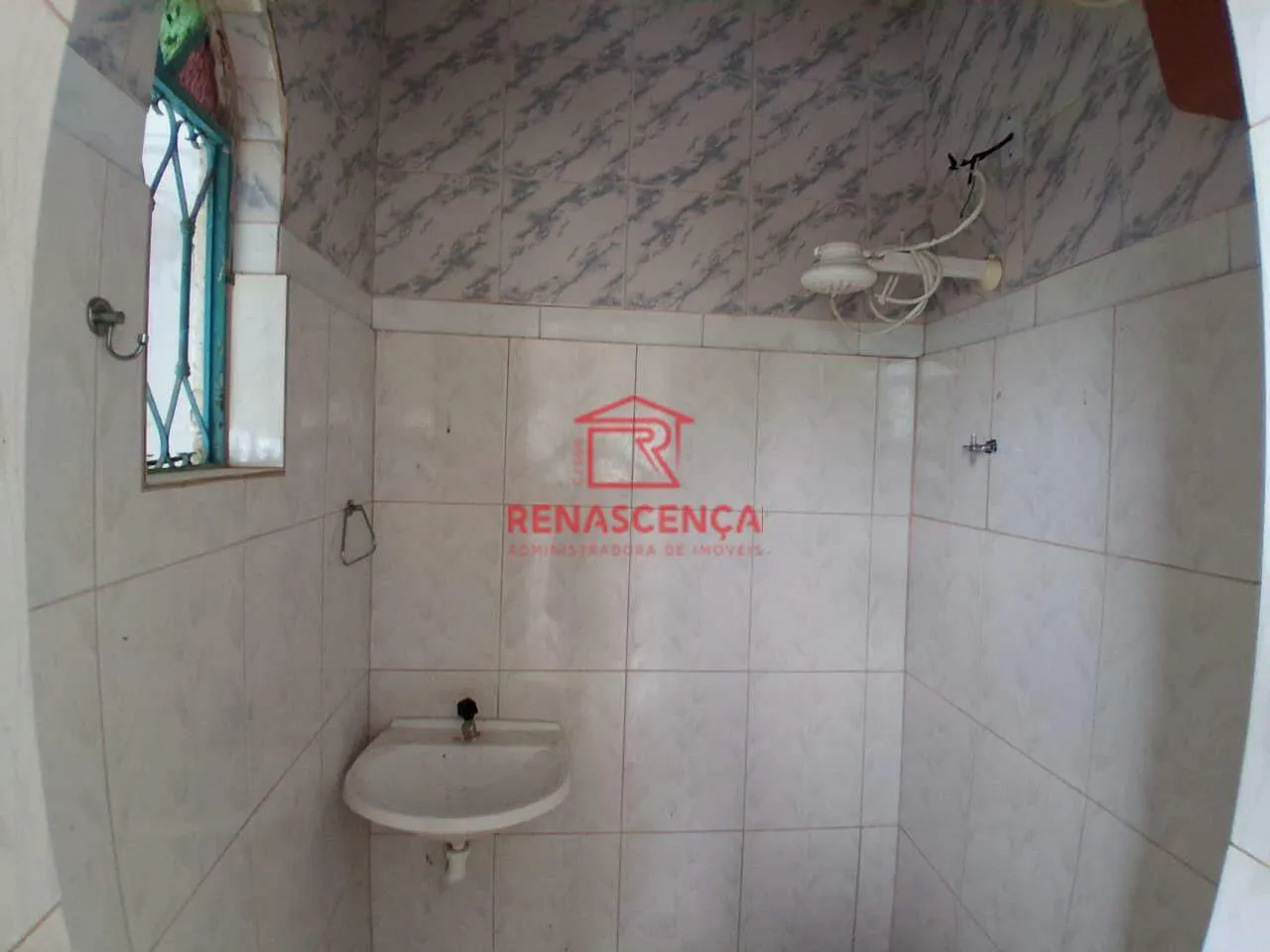 2-bedroom house with a washing machine — photo 5