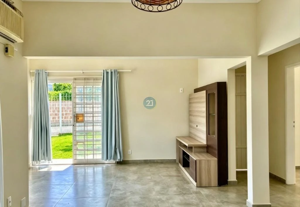 4-bedroom house with a grill on the balcony in Florianópolis — photo 8