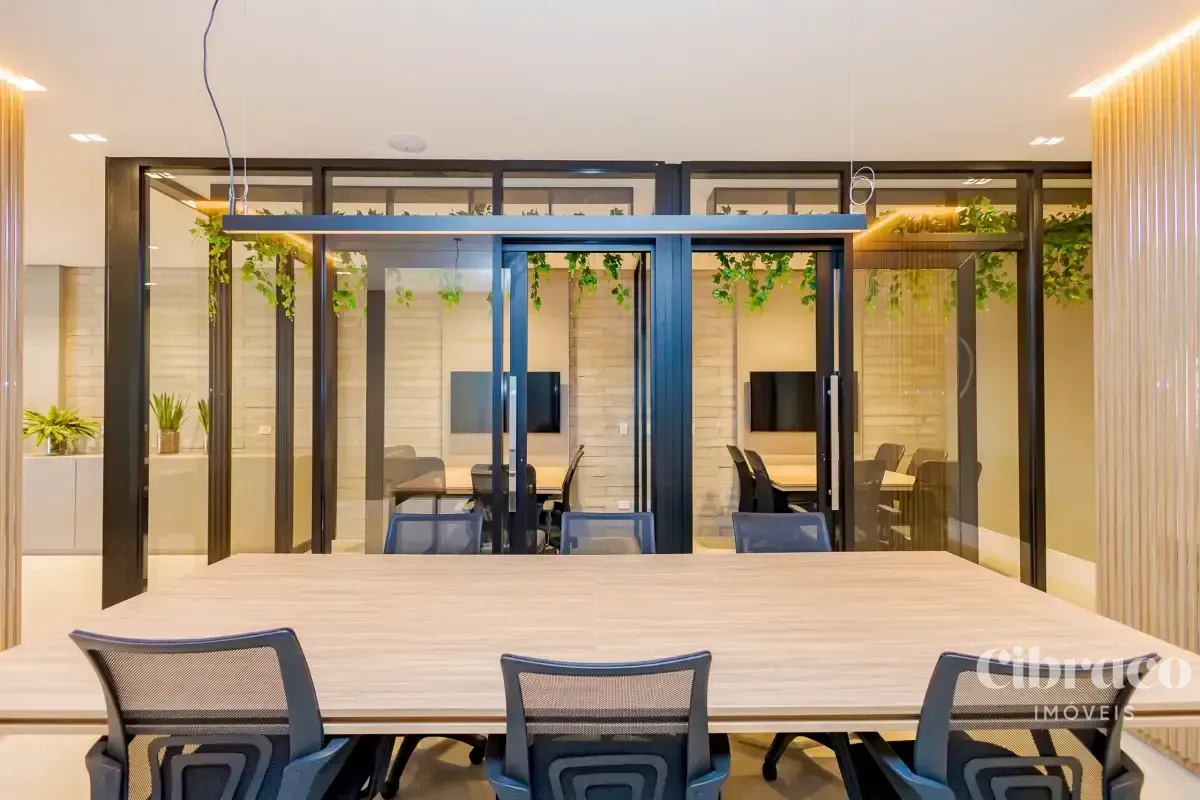 110 m² apartment with 2 bedrooms and a balcony — photo 34