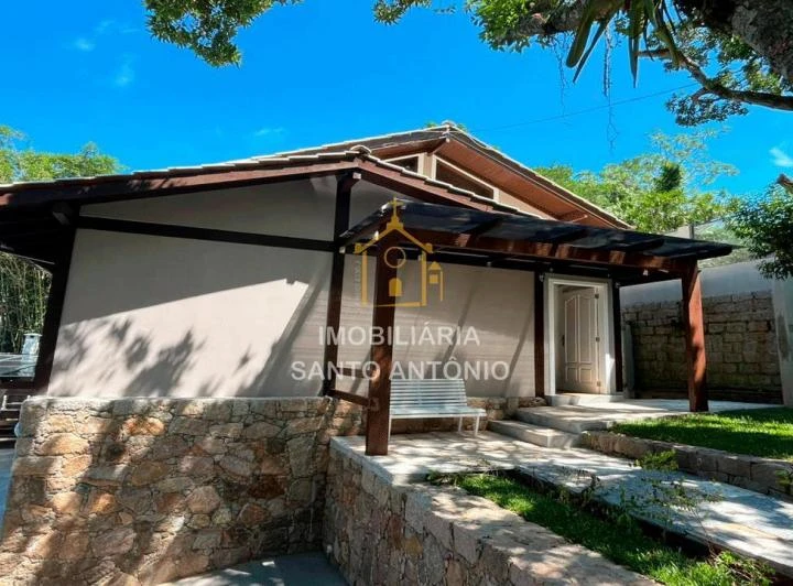 Rentable house with 350 m², 3 bedrooms and 4 parking spots — photo 2