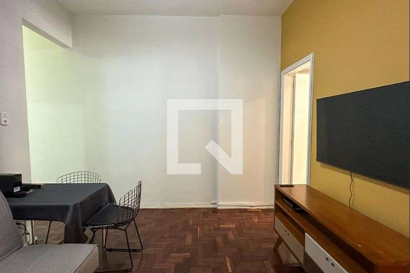 Furnished 40 m² apartment with 1 bedroom and 1 bathroom — photo 14