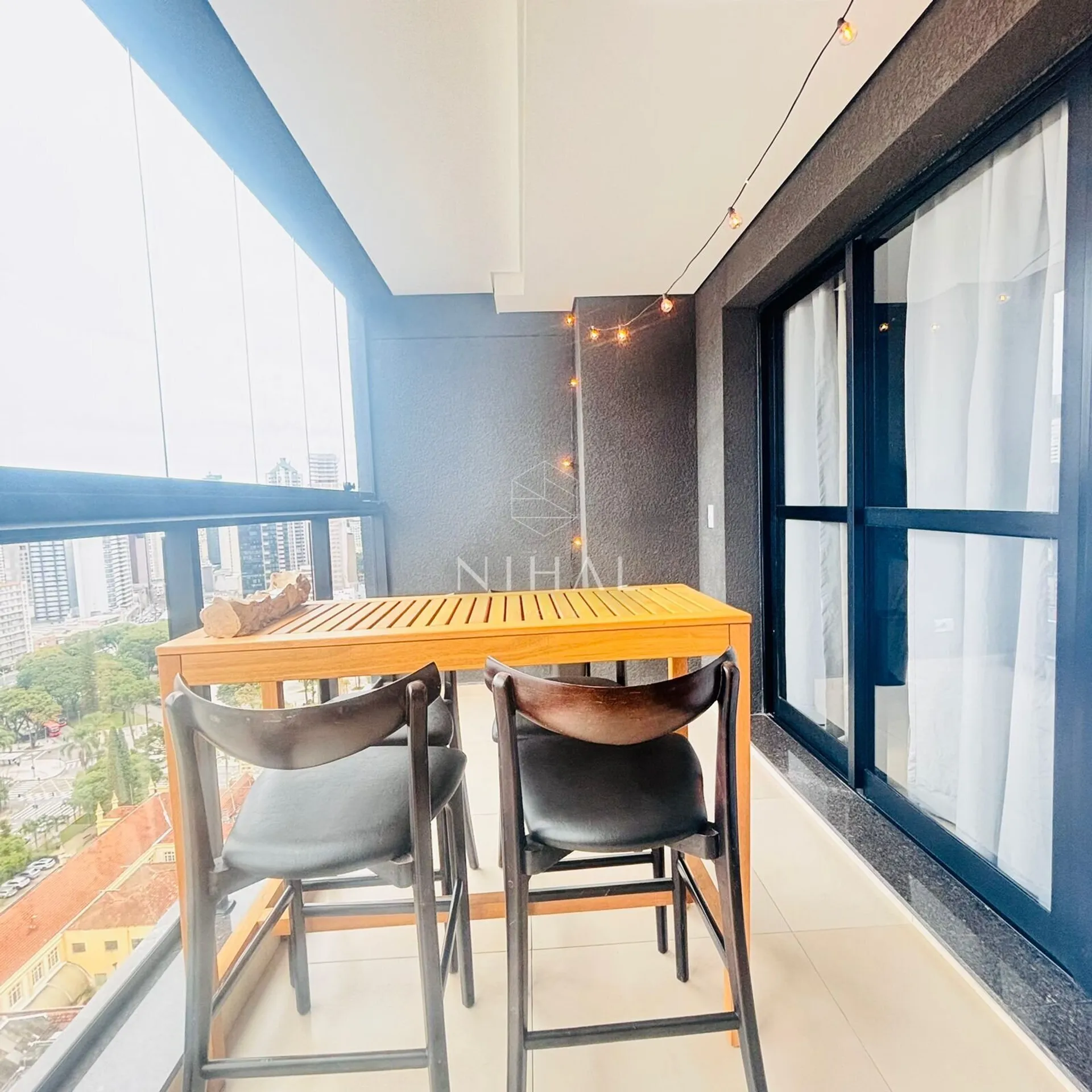 Furnished 1-bedroom apartment with 1 bathroom — photo 30
