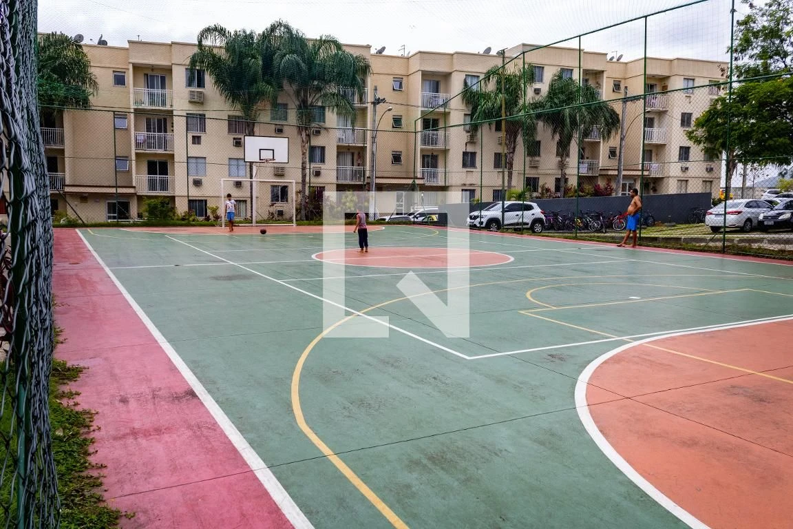 Apartamento com 2 quartos, 1 banheiro e varanda — photo 23