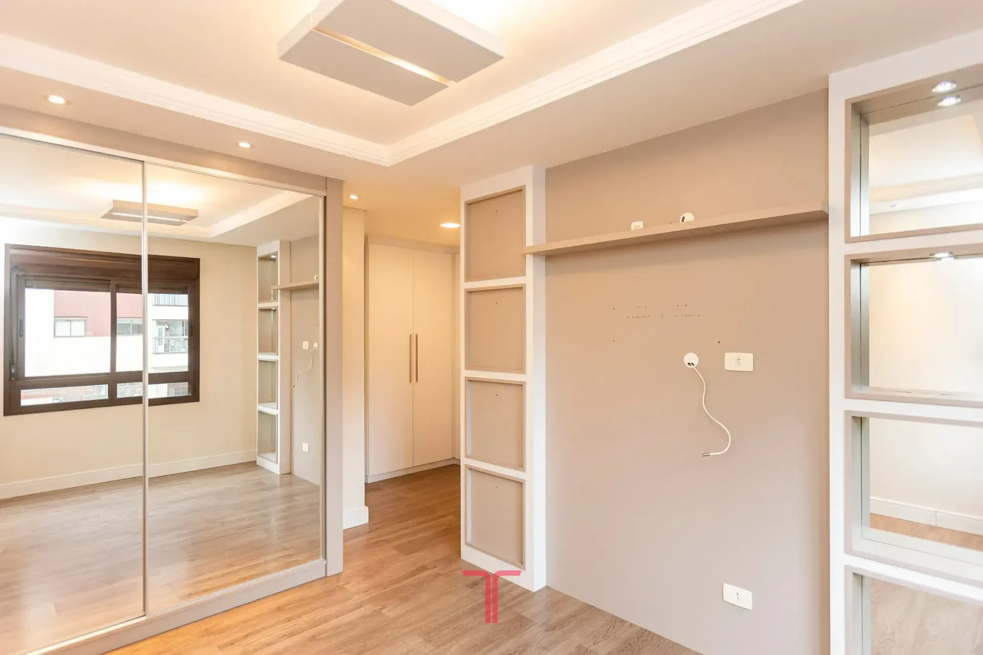 3-bedroom apartment in a building with a pool — photo 42