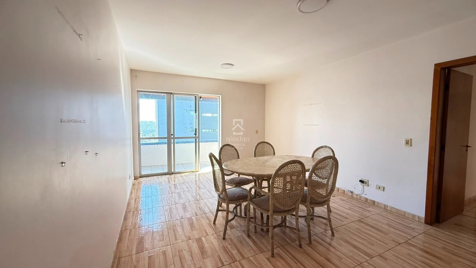 3-bedroom apartment, 1 with its own bathroom, 80 m²