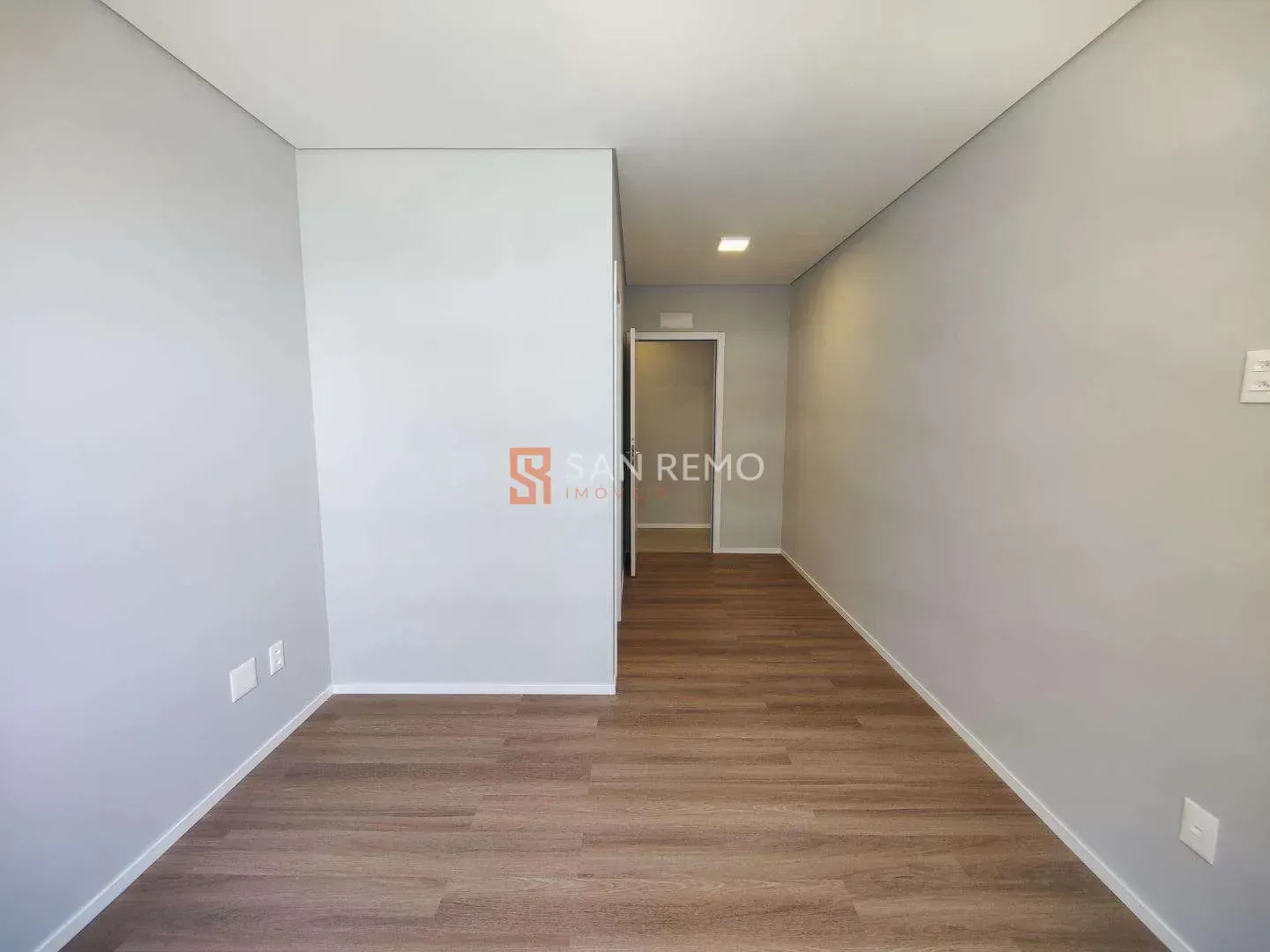 Apartamento amueblado de 2 habitaciones con 2 suites y 115 m² — photo 33