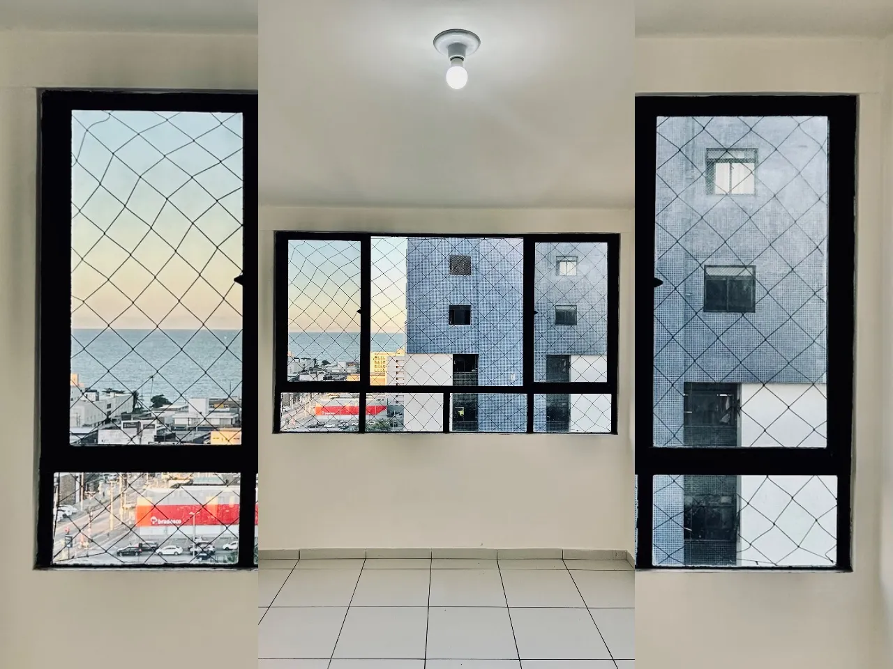 100 m² apartment with a home office and a water view