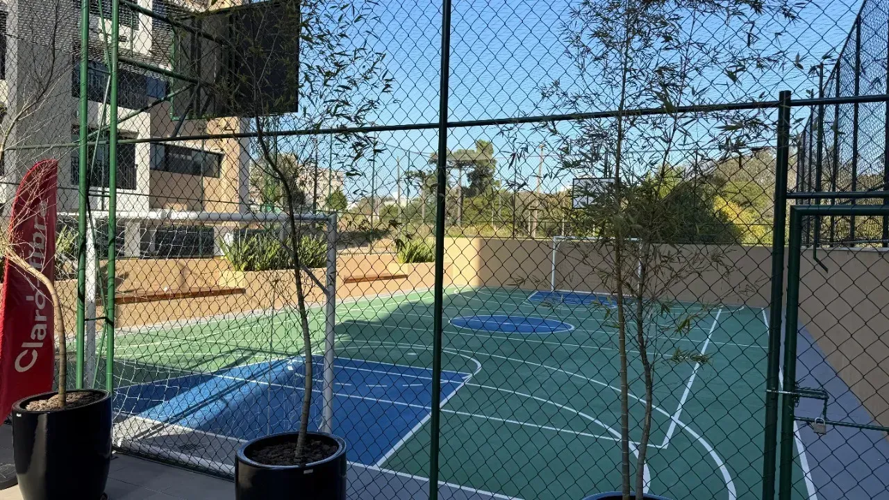 Apartment with 2 bedrooms, 2 bathrooms, and a balcony — photo 8