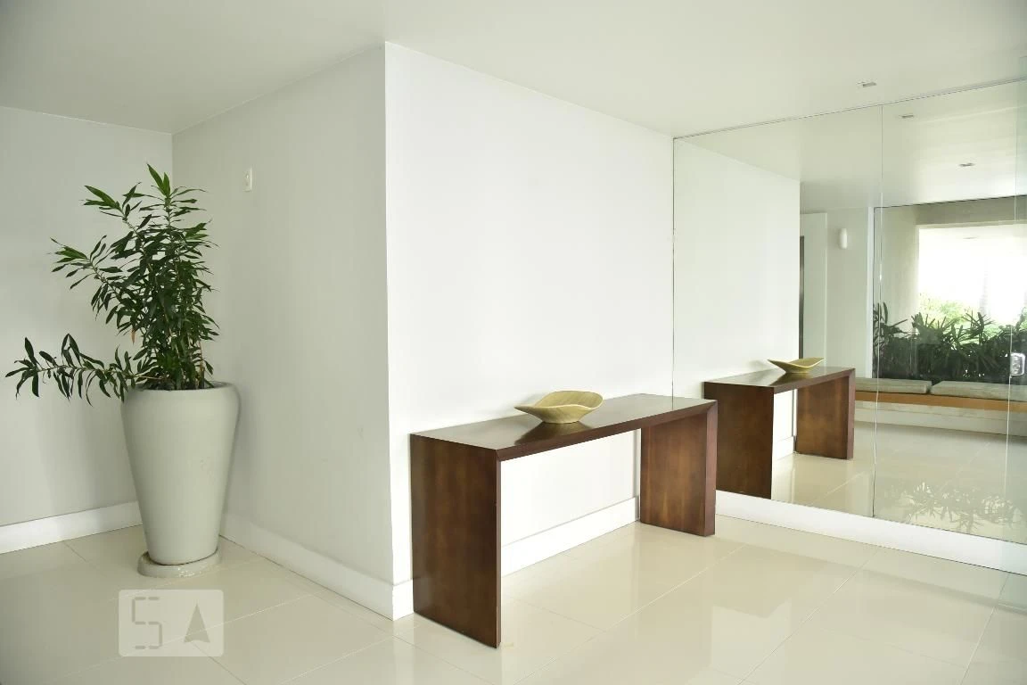 Apartamento mobiliado com 5 quartos e 2 suítes — photo 78