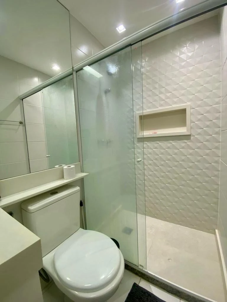 Furnished 145 m² apartment with 4 bedrooms and 2 parking spots — photo 15