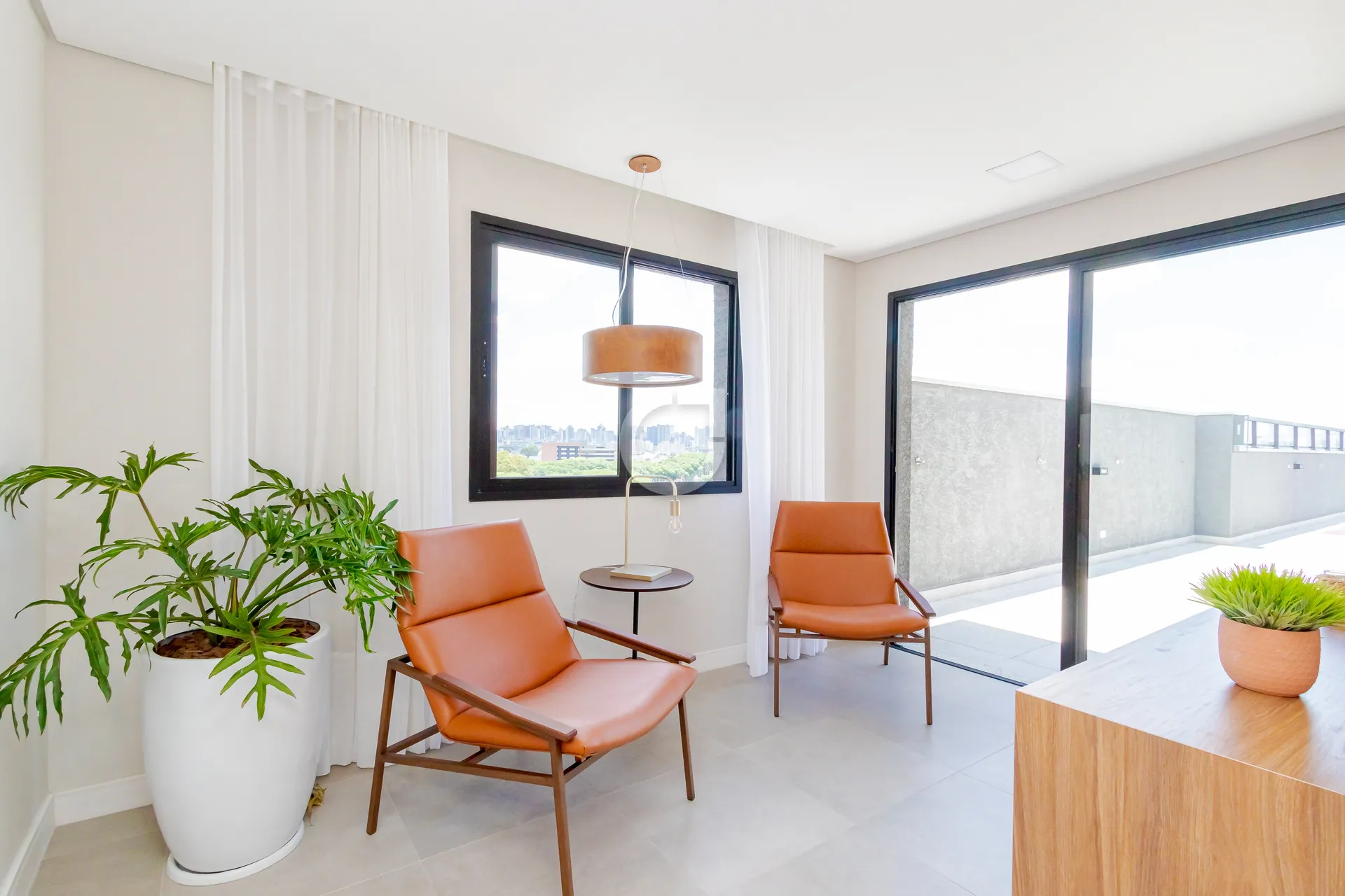 Furnished 1-bedroom apartment with open-plan kitchen — photo 30