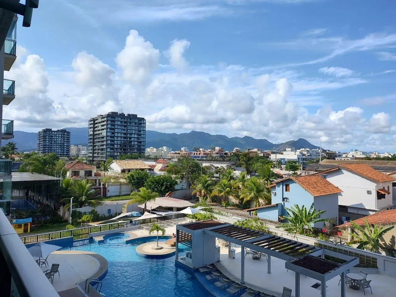 2-bedroom apartment with a mountain view in Rio de Janeiro — photo 15