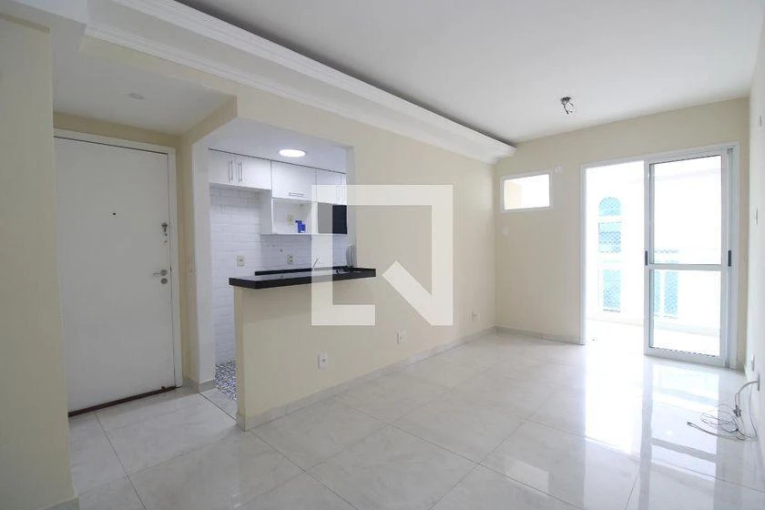 2-bedroom apartment in a building with a pool — photo 19