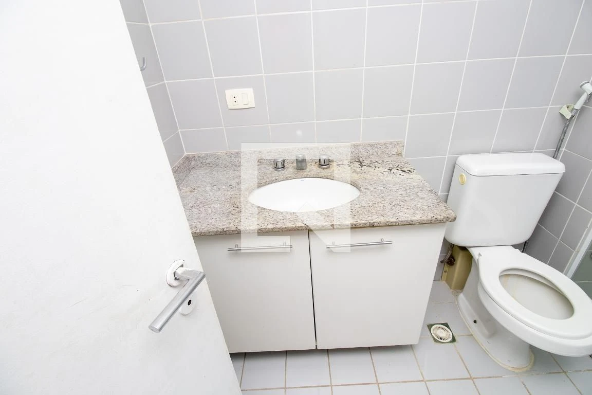 Apartamento sem mobília com 1 quarto e 2 banheiros — photo 25
