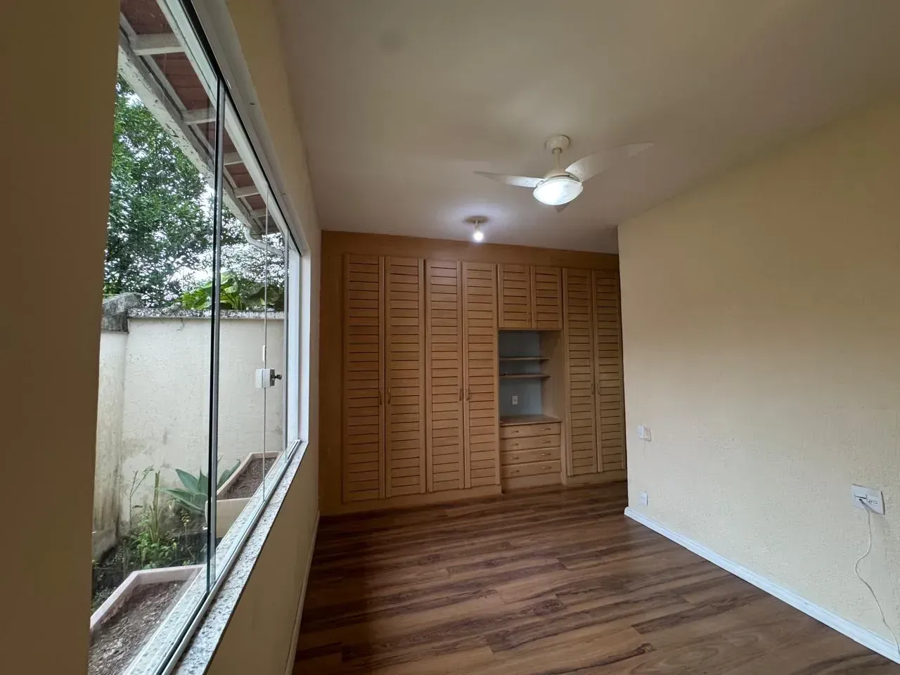 House with 4 bedrooms and 360 m² with open-plan kitchen — photo 7