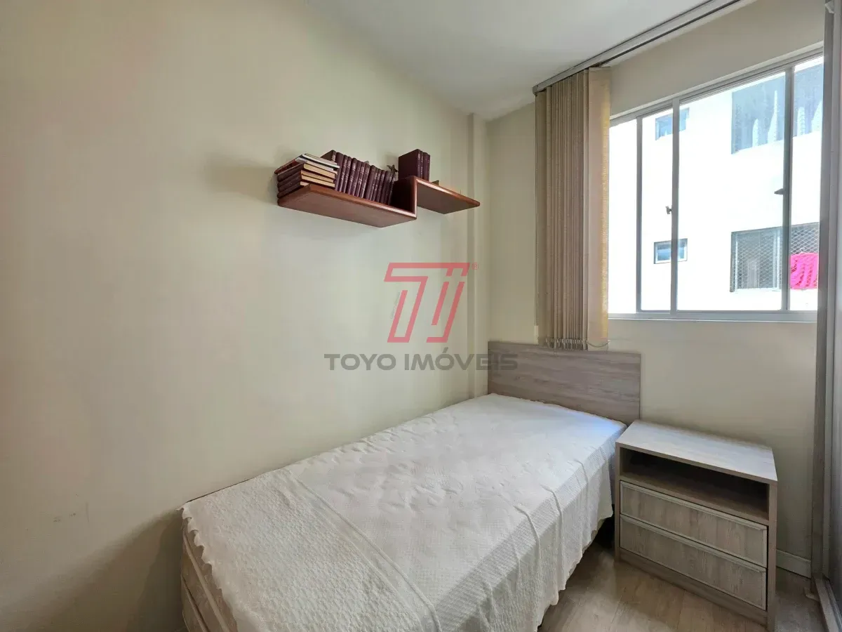 Apartamento amueblado con 2 dormitorios 1 baño y 48 m² — photo 6