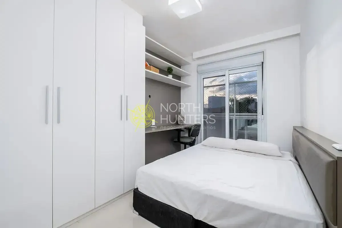 Мебльована квартира з відкритою кухнею 299 м² — photo 8