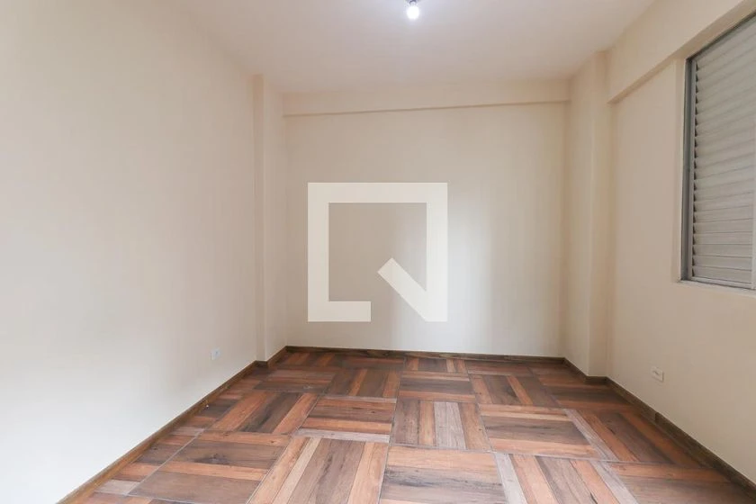 Rental apartment with 2 bedrooms and a private BBQ area — photo 8