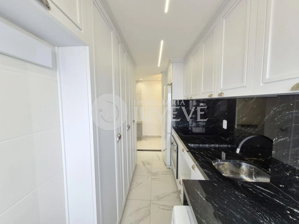 Furnished 2-bedroom apartment with 1 parking spot — photo 37