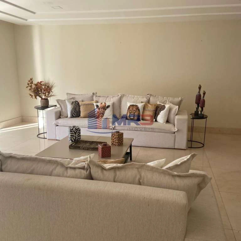 Gated house with 8 en-suite bedrooms and 20 bathrooms — photo 12