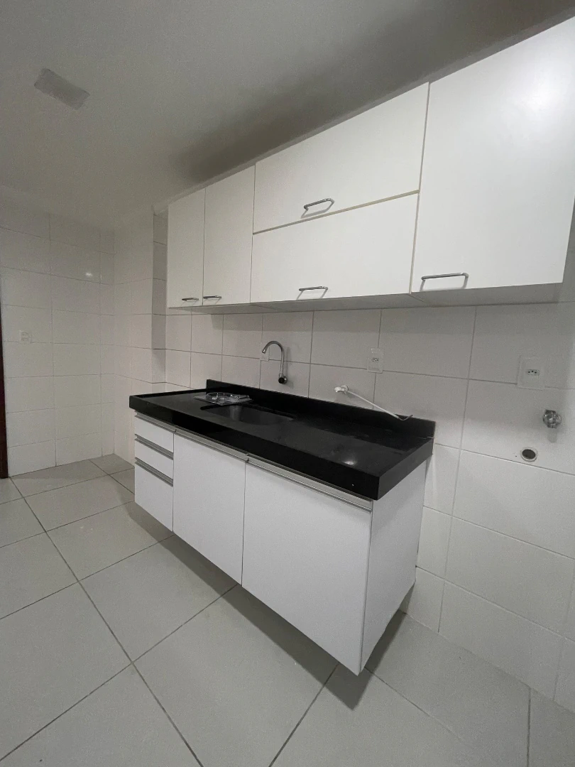 4-bedroom apartment in a building with a sauna — photo 20