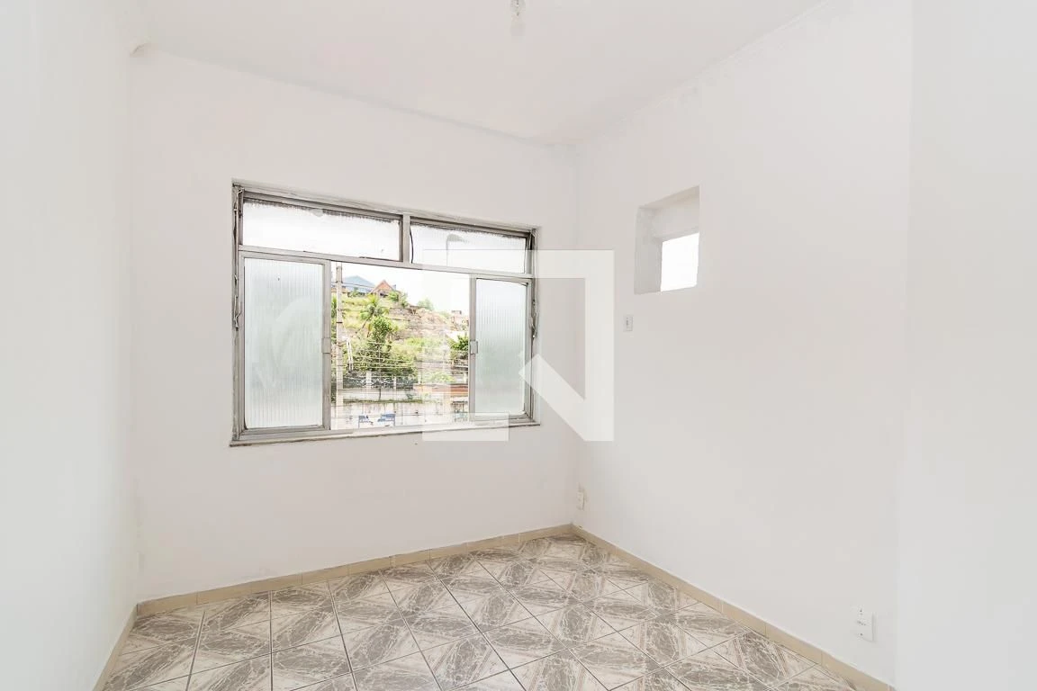 Apartamento para alugar com 2 quartos e varanda — photo 2