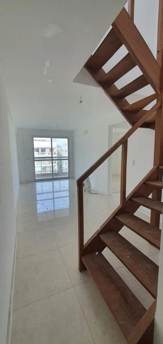 Furnished 169 m² apartment with balcony and barbecue — photo 23