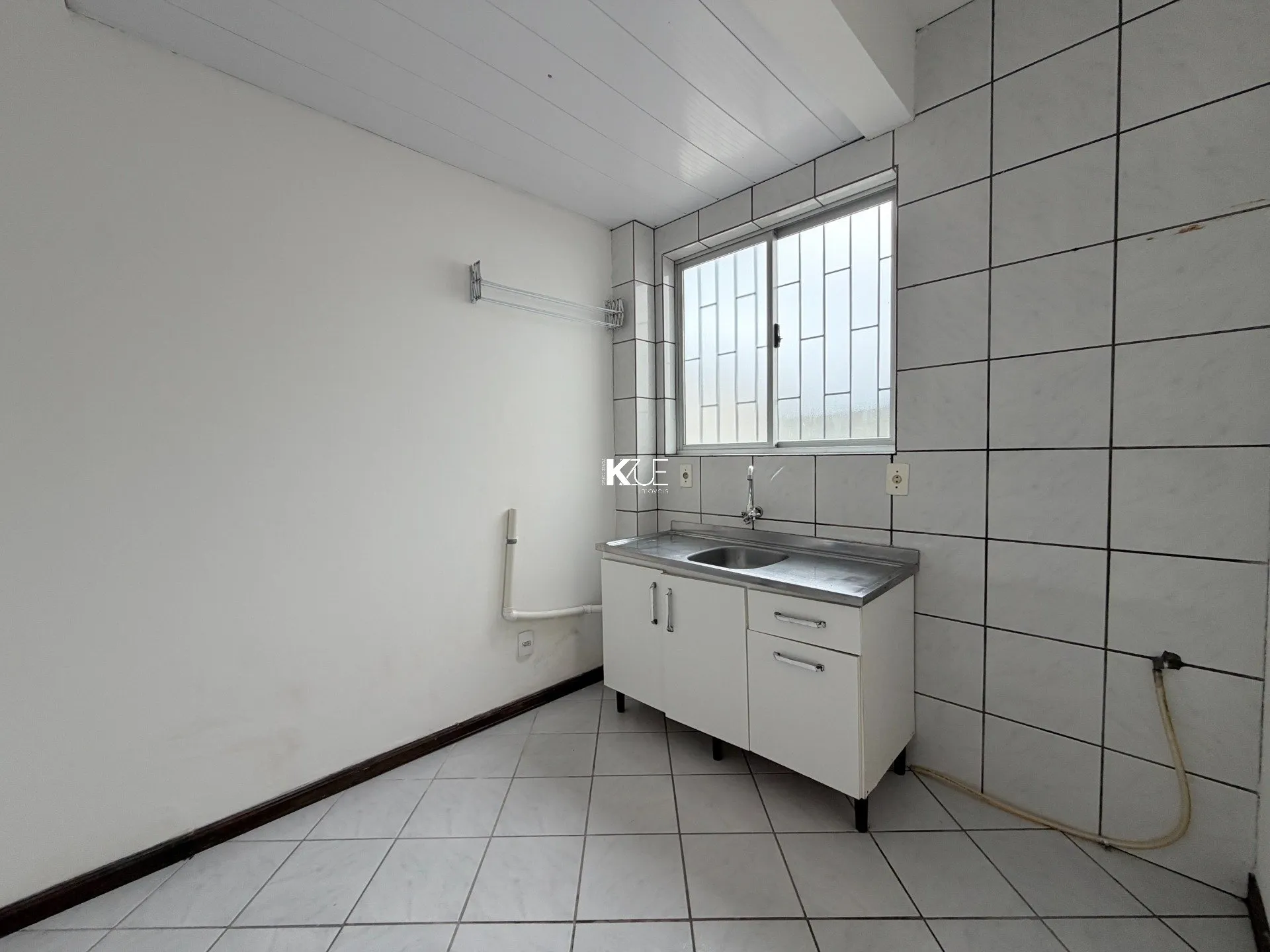 One-bedroom, 38 m² apartment in Florianópolis — photo 2