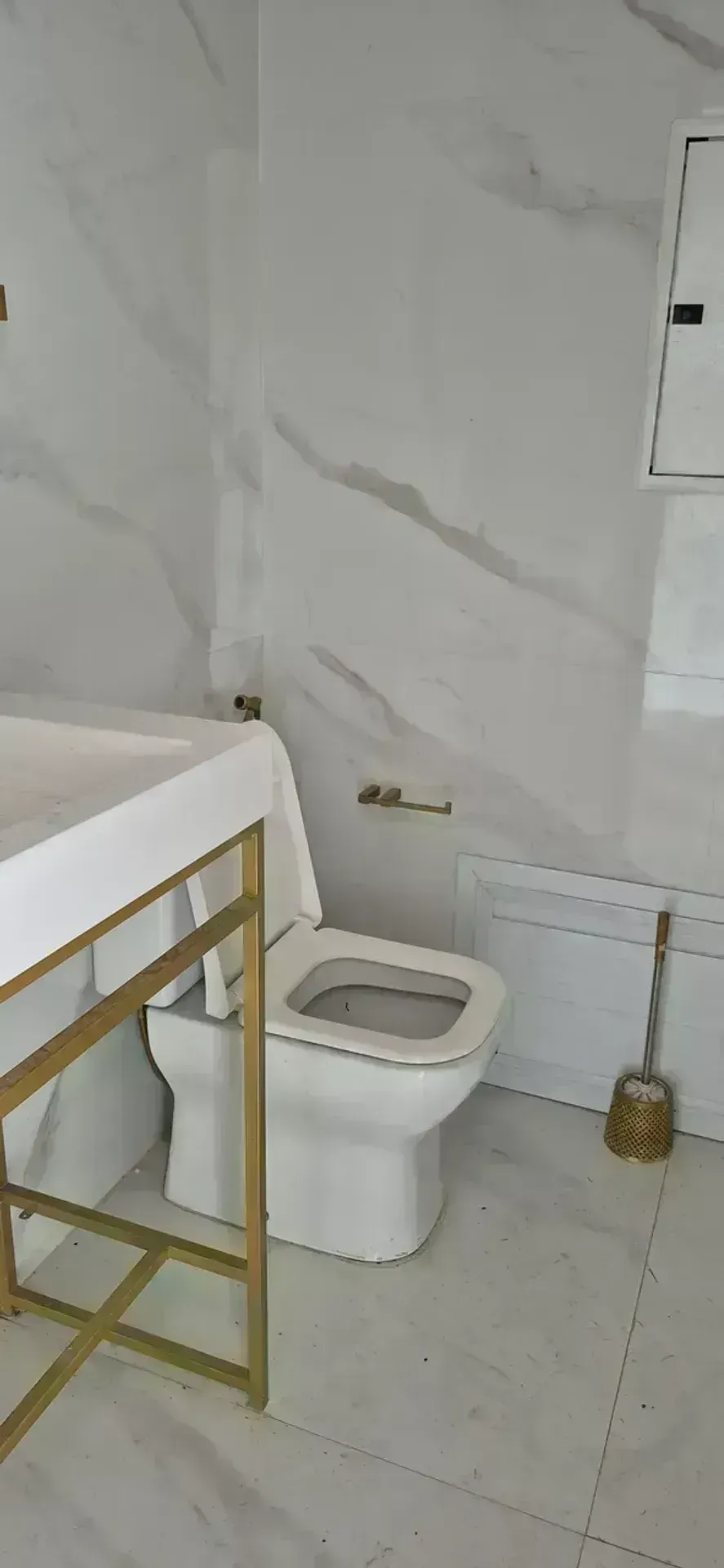 Furnished triplex house with 4 bedrooms and 5 baths — photo 13