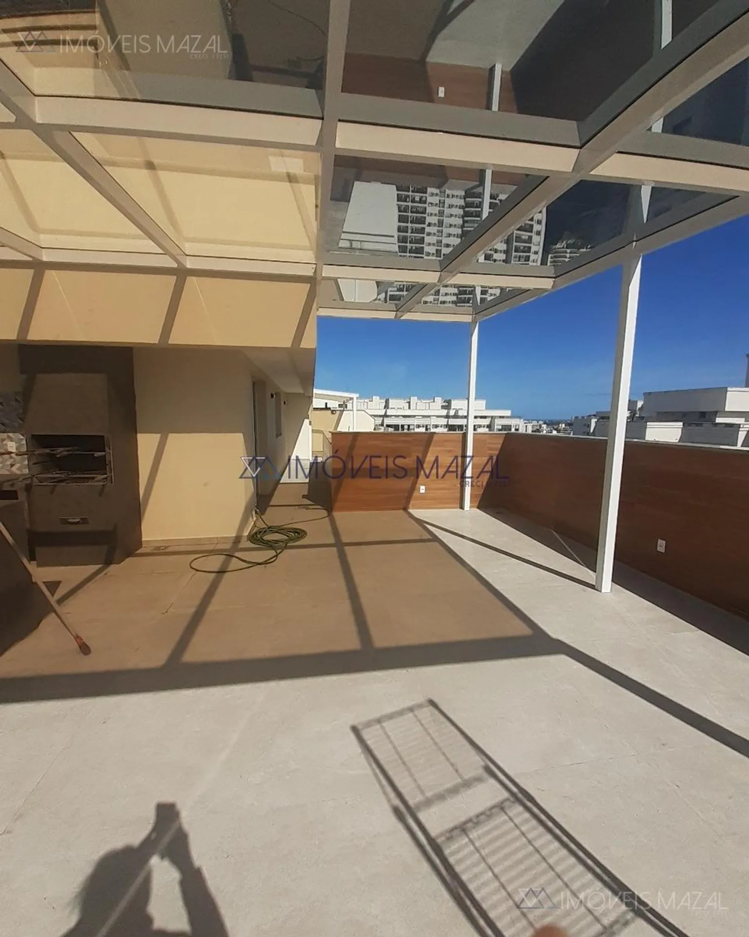 Linear duplex with 3 bedrooms and a BBQ balcony — photo 7