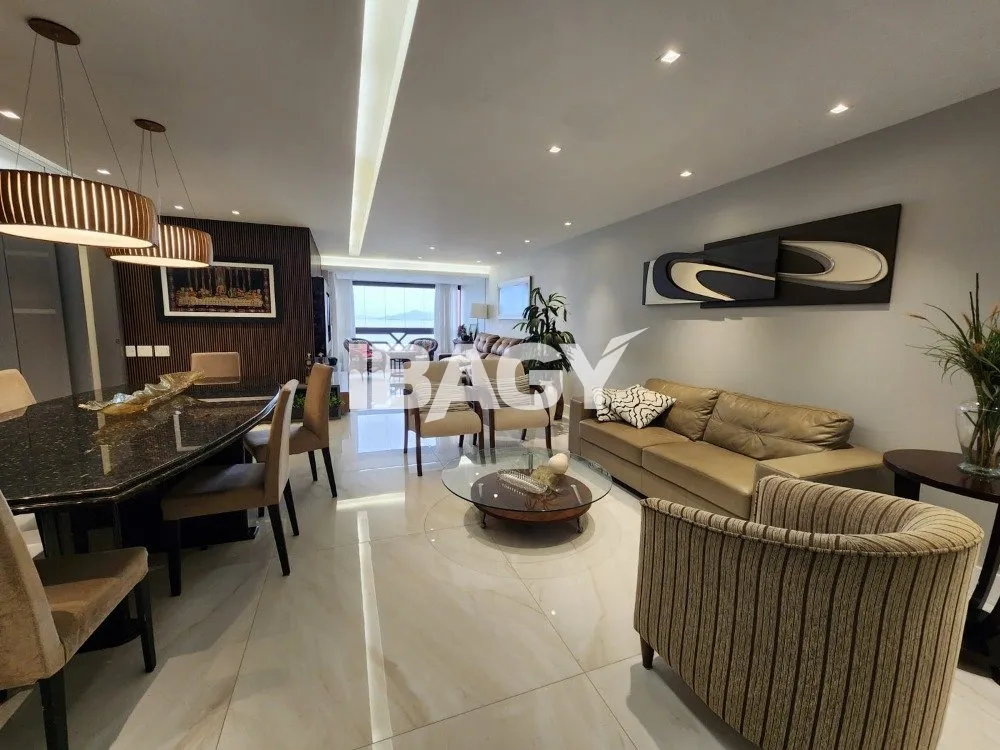 Furnished 3-bedroom apartment with integrated kitchen — photo 21